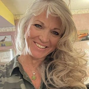 Meet your Posher, Bridget